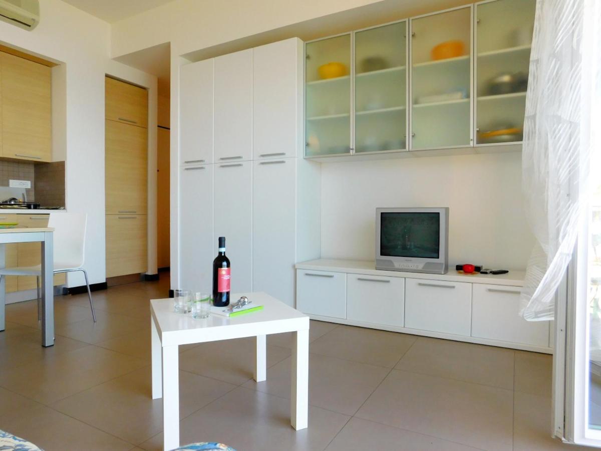 Bilocale Con Favolosa Vista Mare Леванто Экстерьер фото